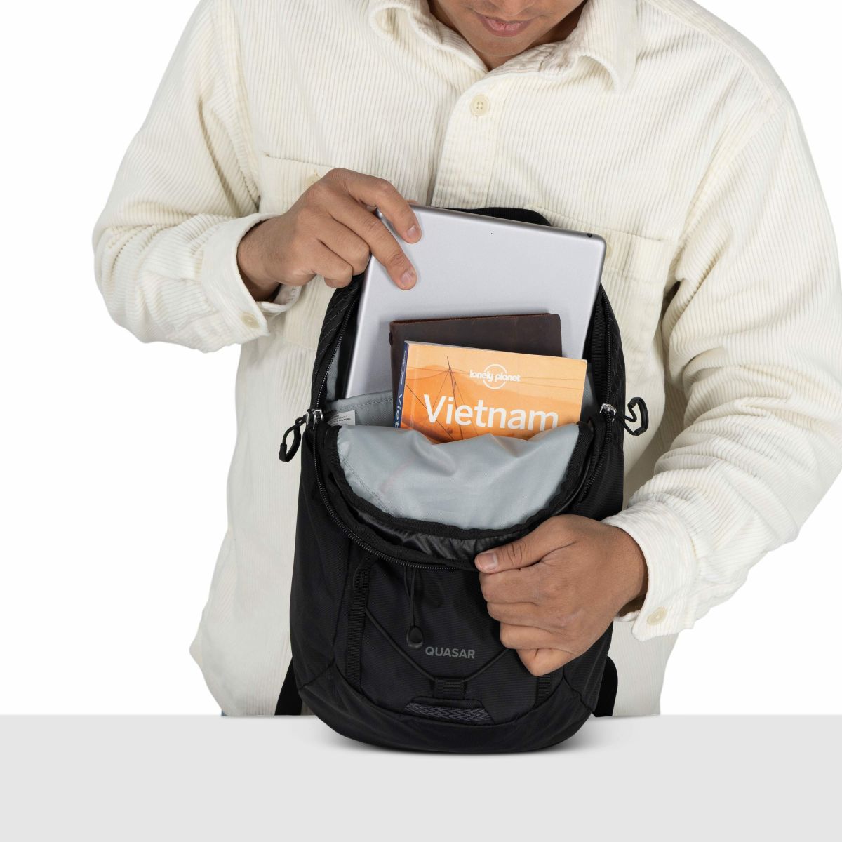 Quasar Sling Bag