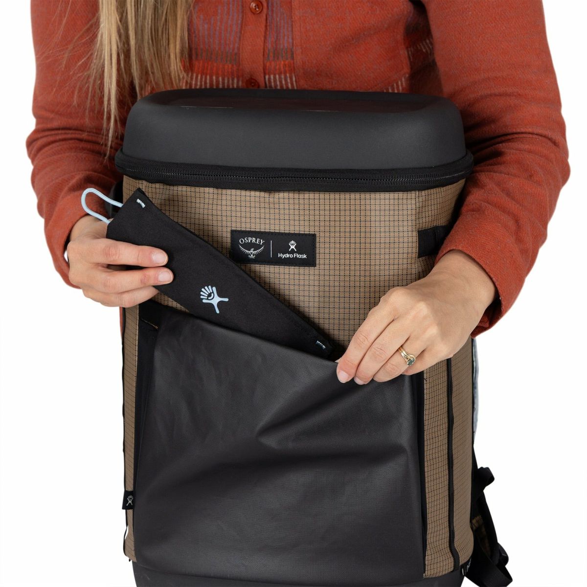 Hydro Flask® Campcore Carryout™ 22L Backpack Cooler