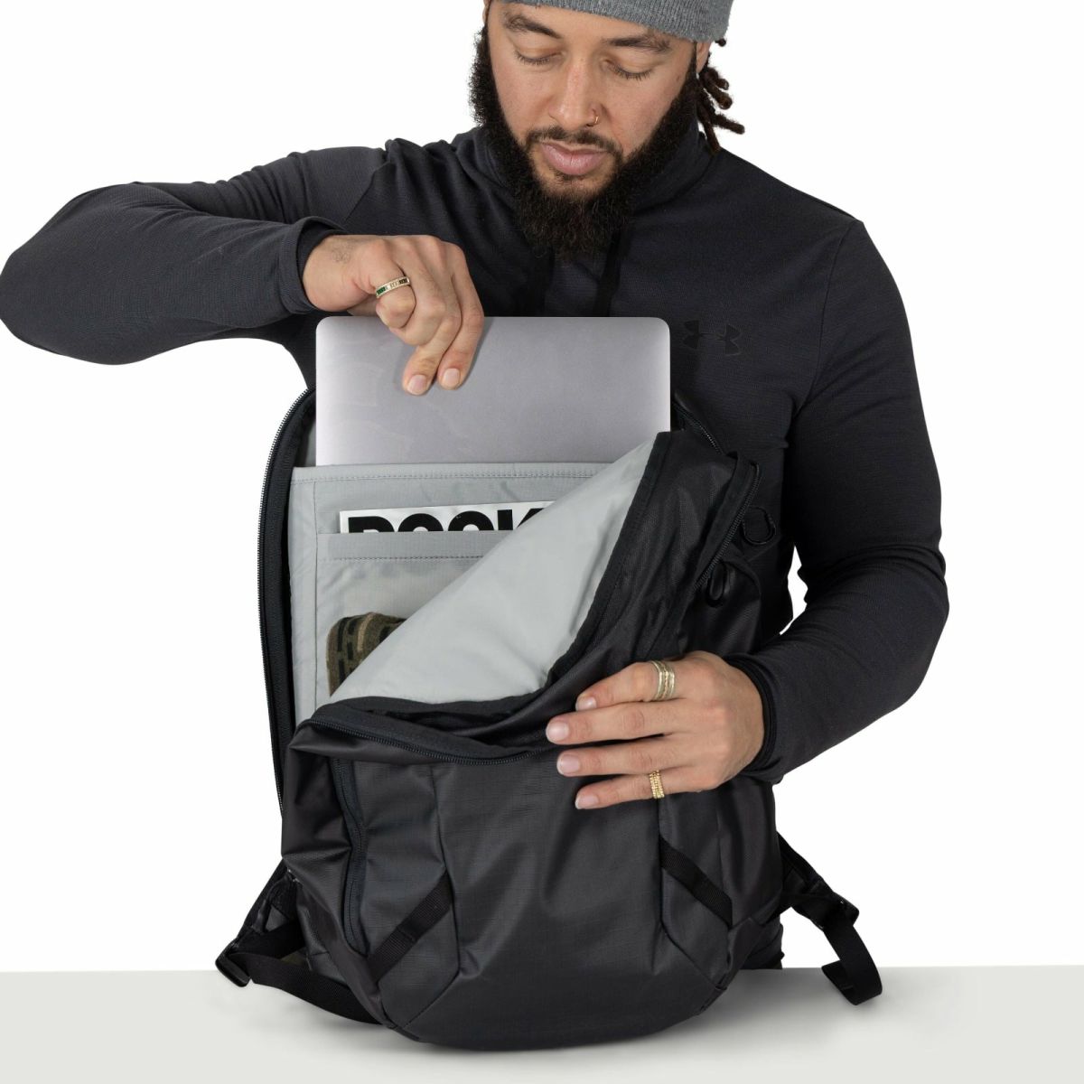 Transporter™ Panel Loader Backpack