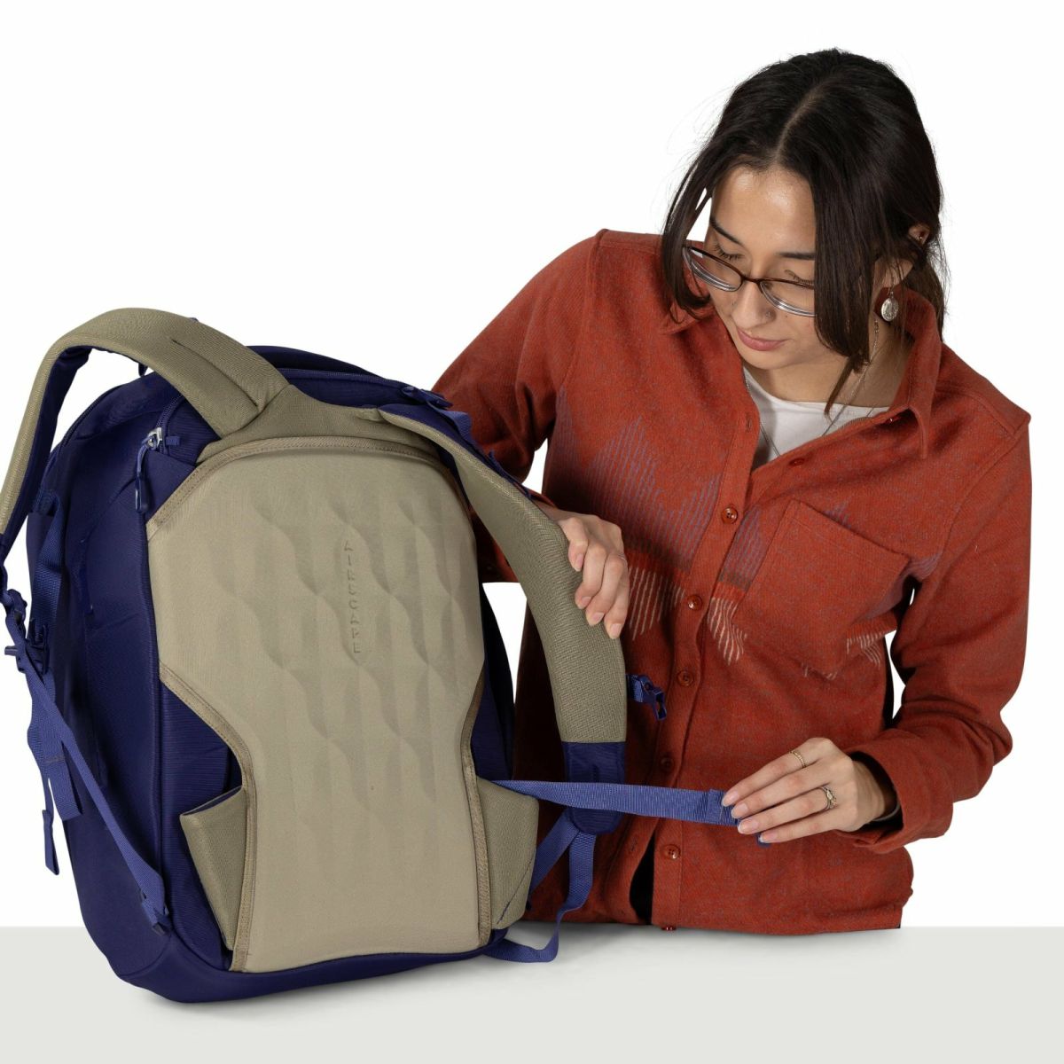 Sojourn Porter™ 30L Travel Pack